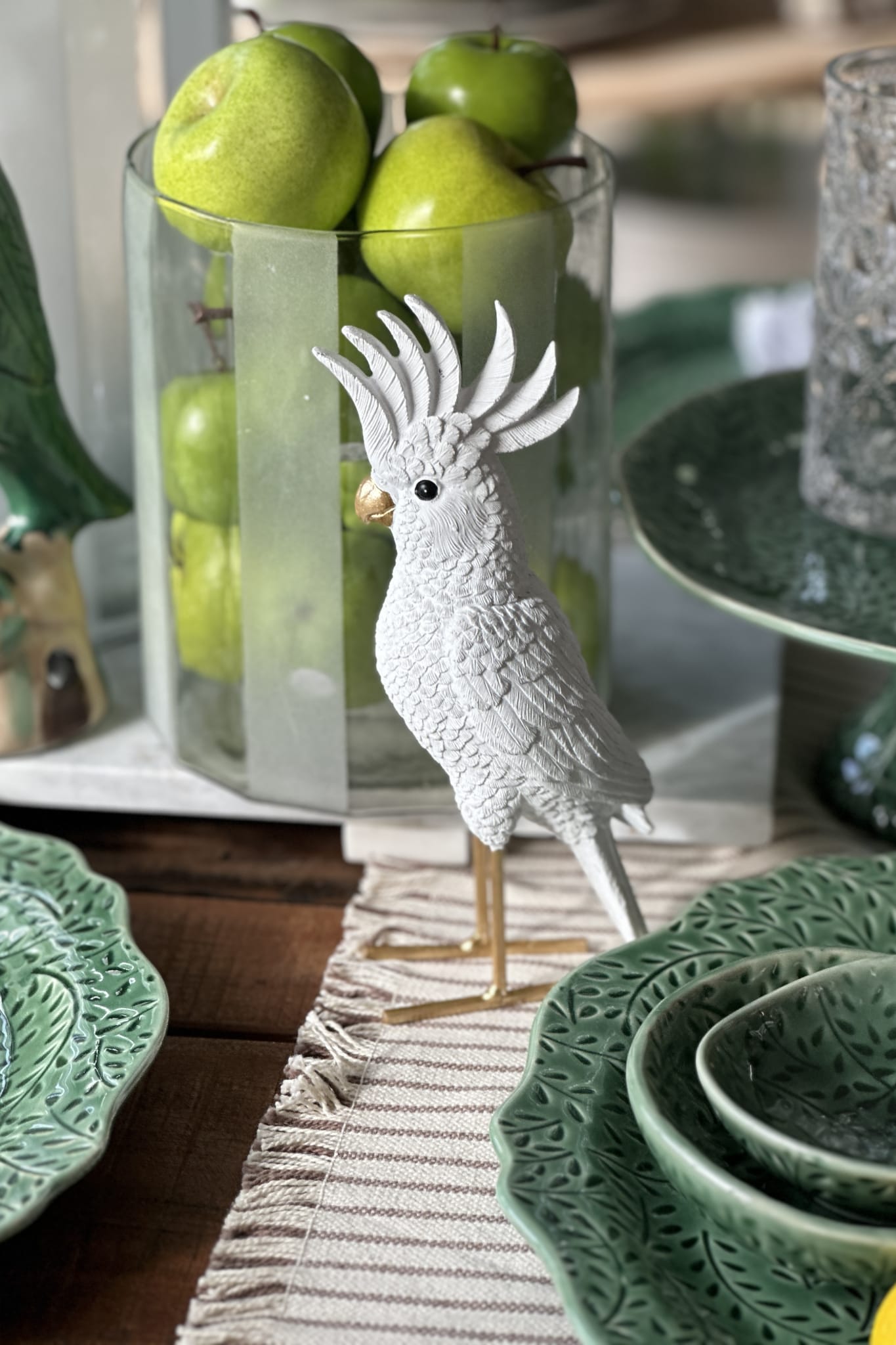 Crested Cockatoo Ornament - Magpie Style
