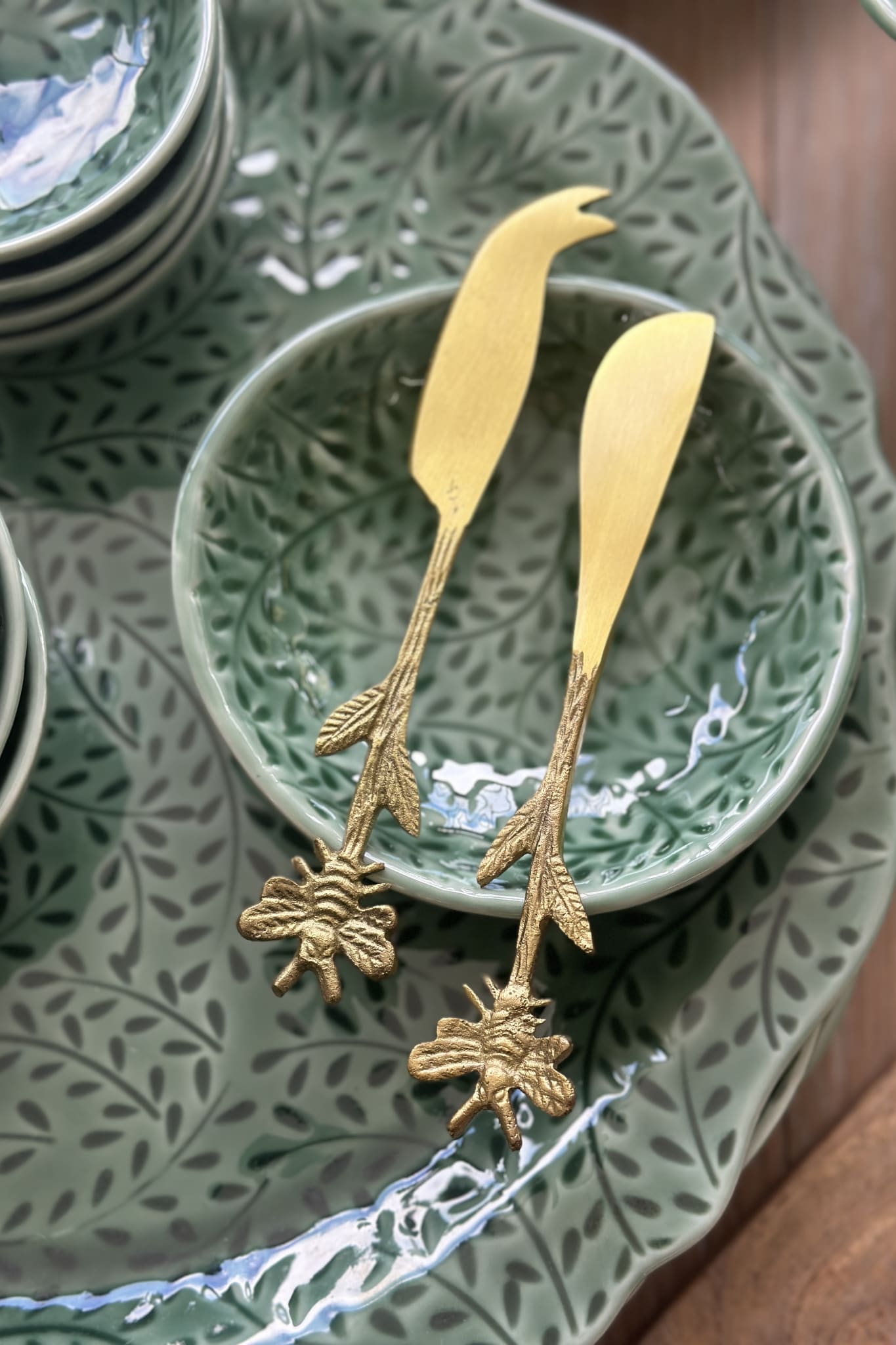 Brass Bee Pate and Cheese Knife Set - Magpie Style