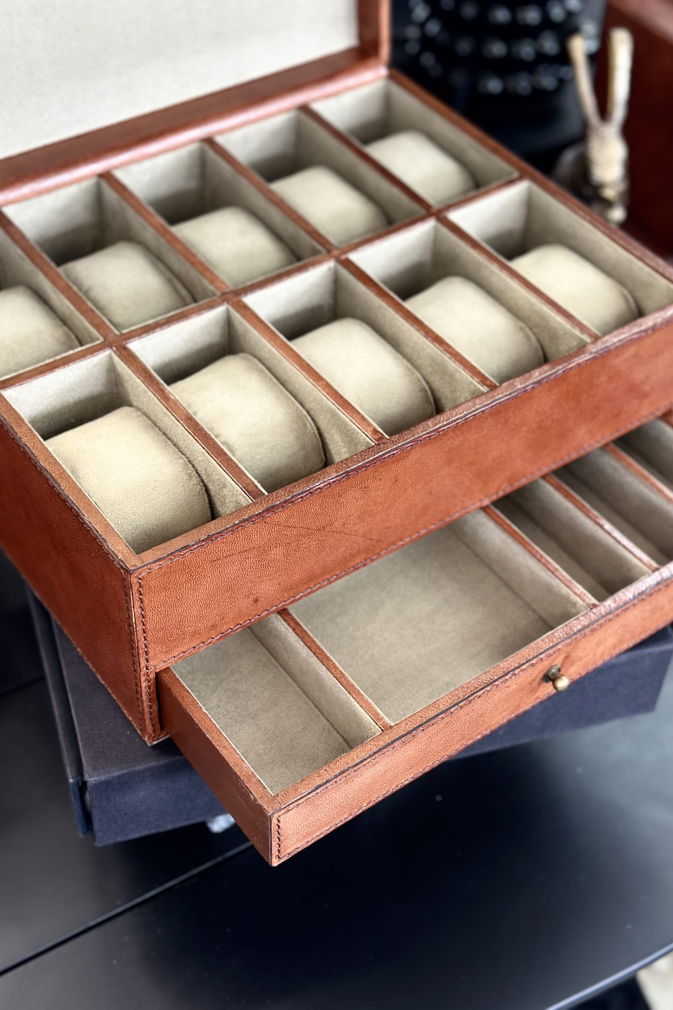 Leather 10 Watch Holder - Tan - Magpie Style