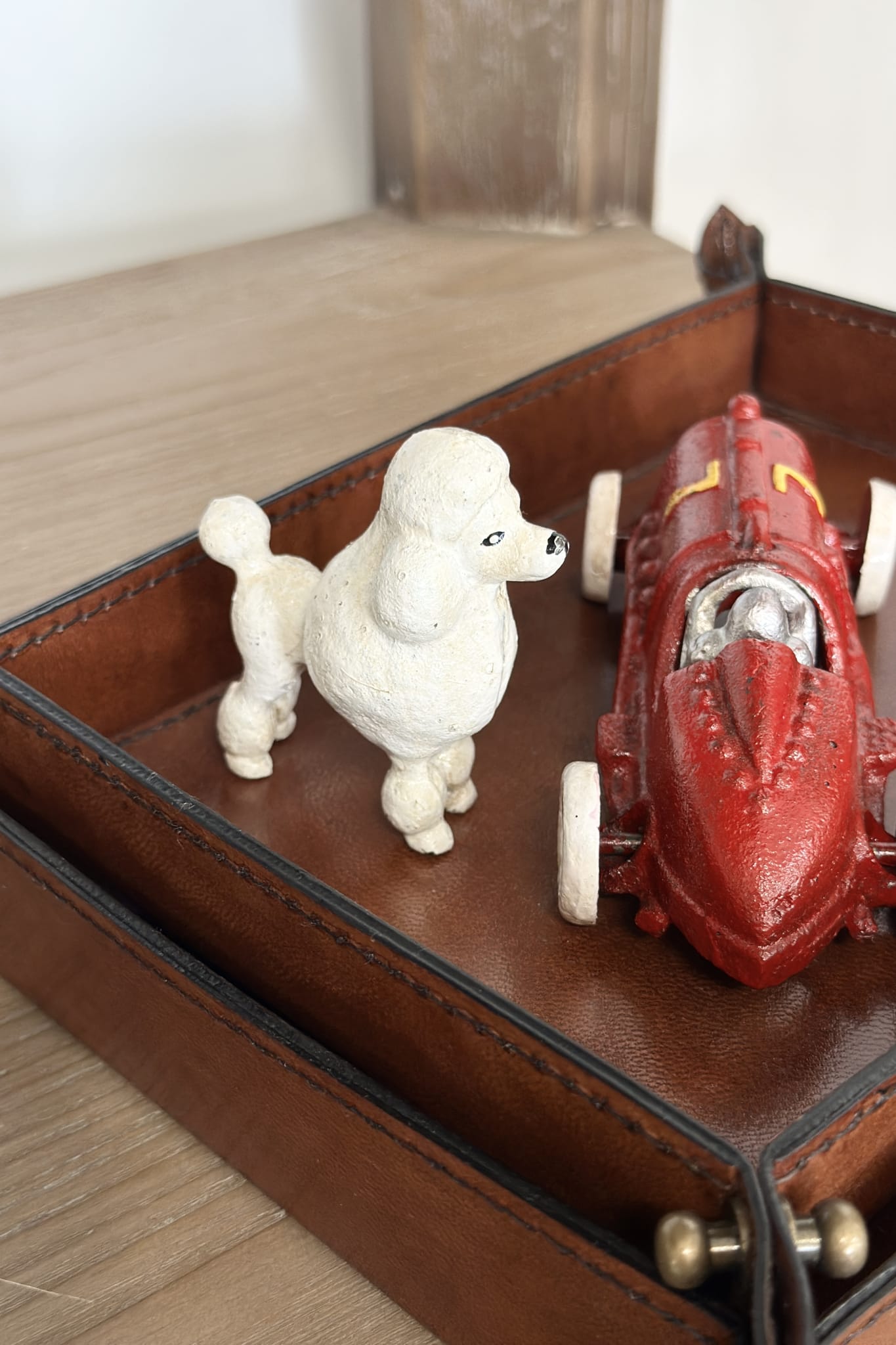 Poodle White - Magpie Style