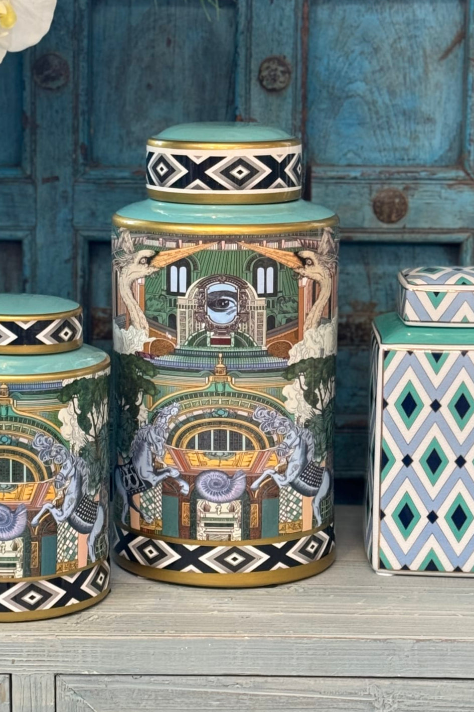 Akira Porcelain Large Jar - Magpie Style