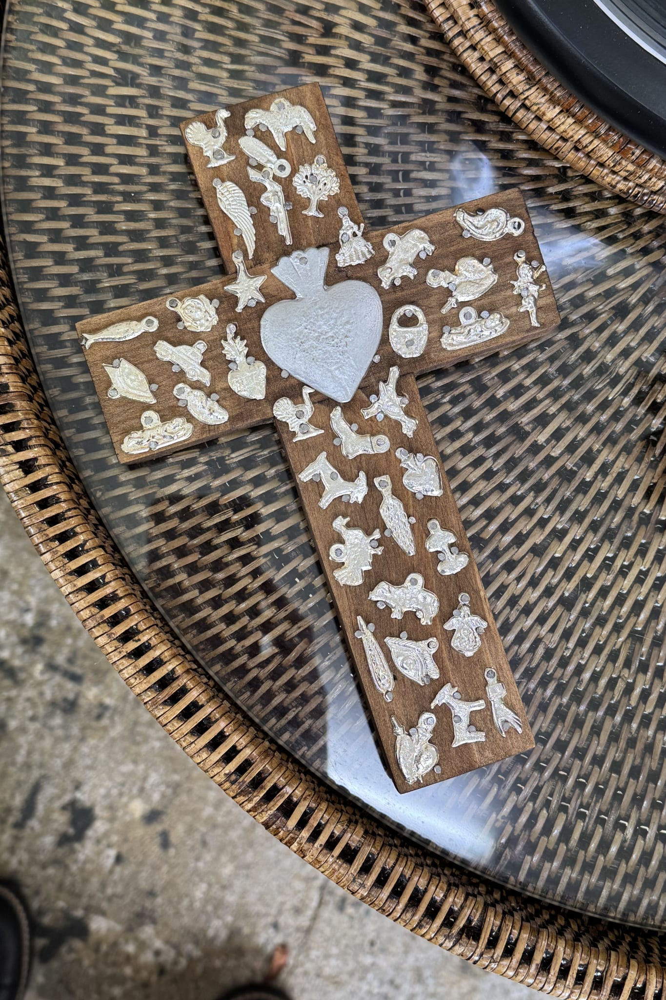 Sacred Cross - Magpie Style