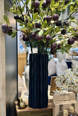 Ilukatt Black Rib Ceramic Vase