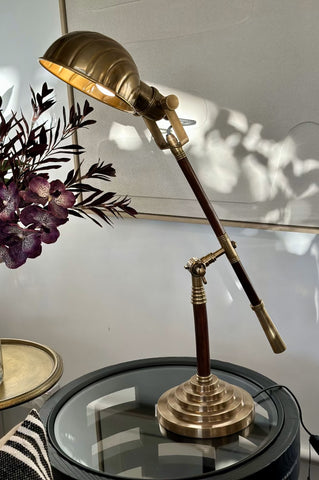 Brass Antique Wood Clam Lamp