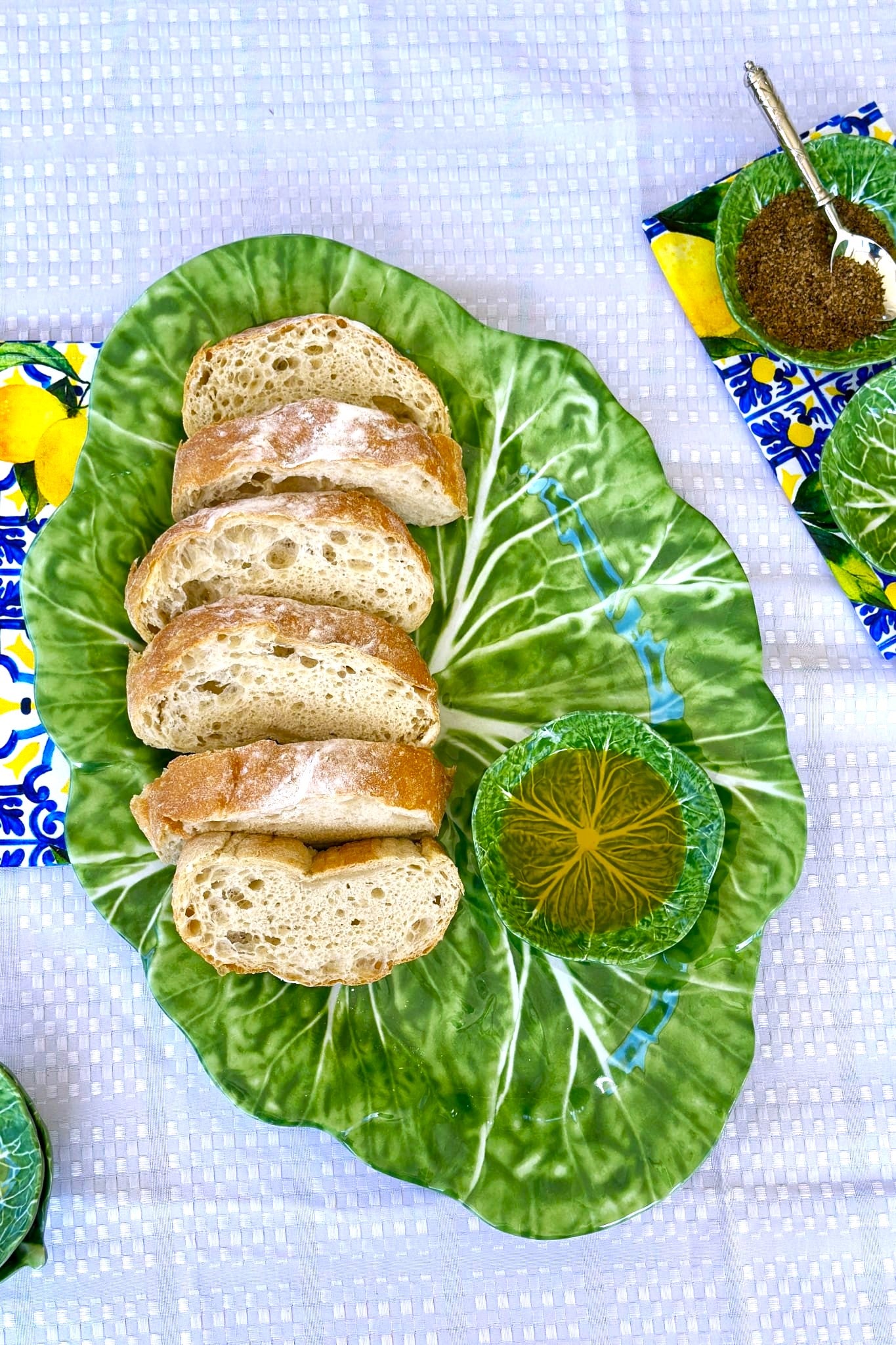 Green XL Oval Cabbage Melamine Platter 50cm - Magpie Style