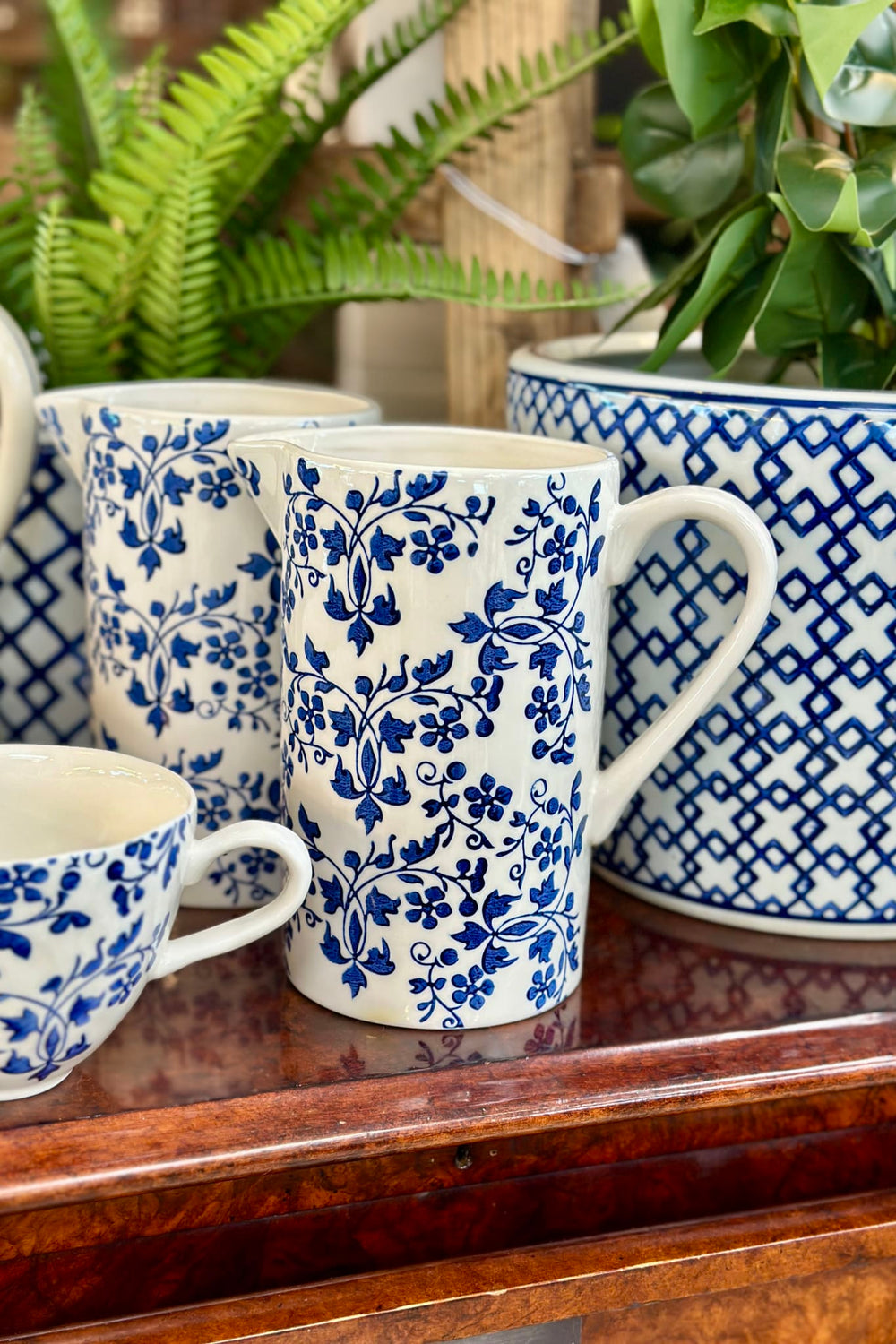 Porto Medium Jug