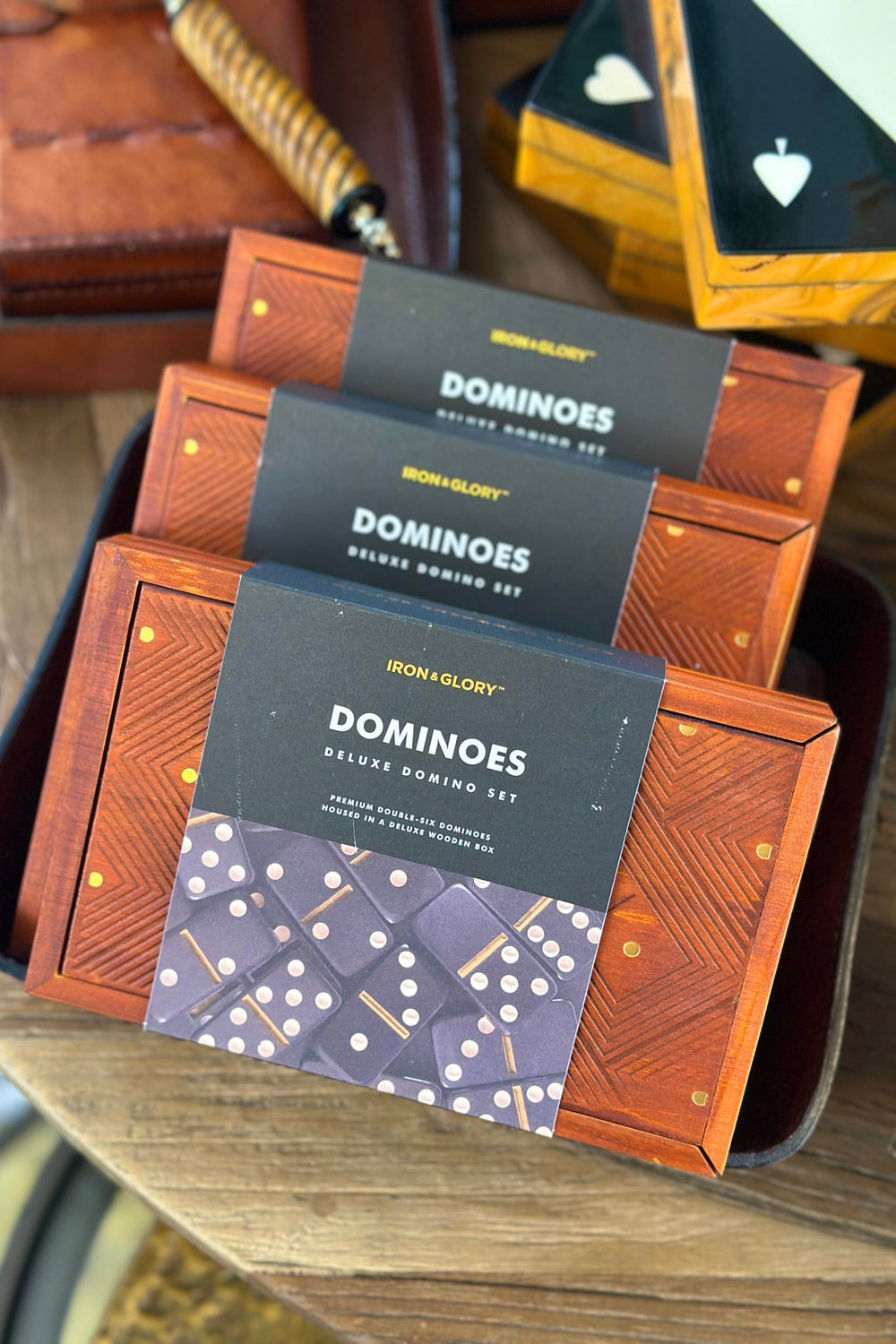 Dominoes XL