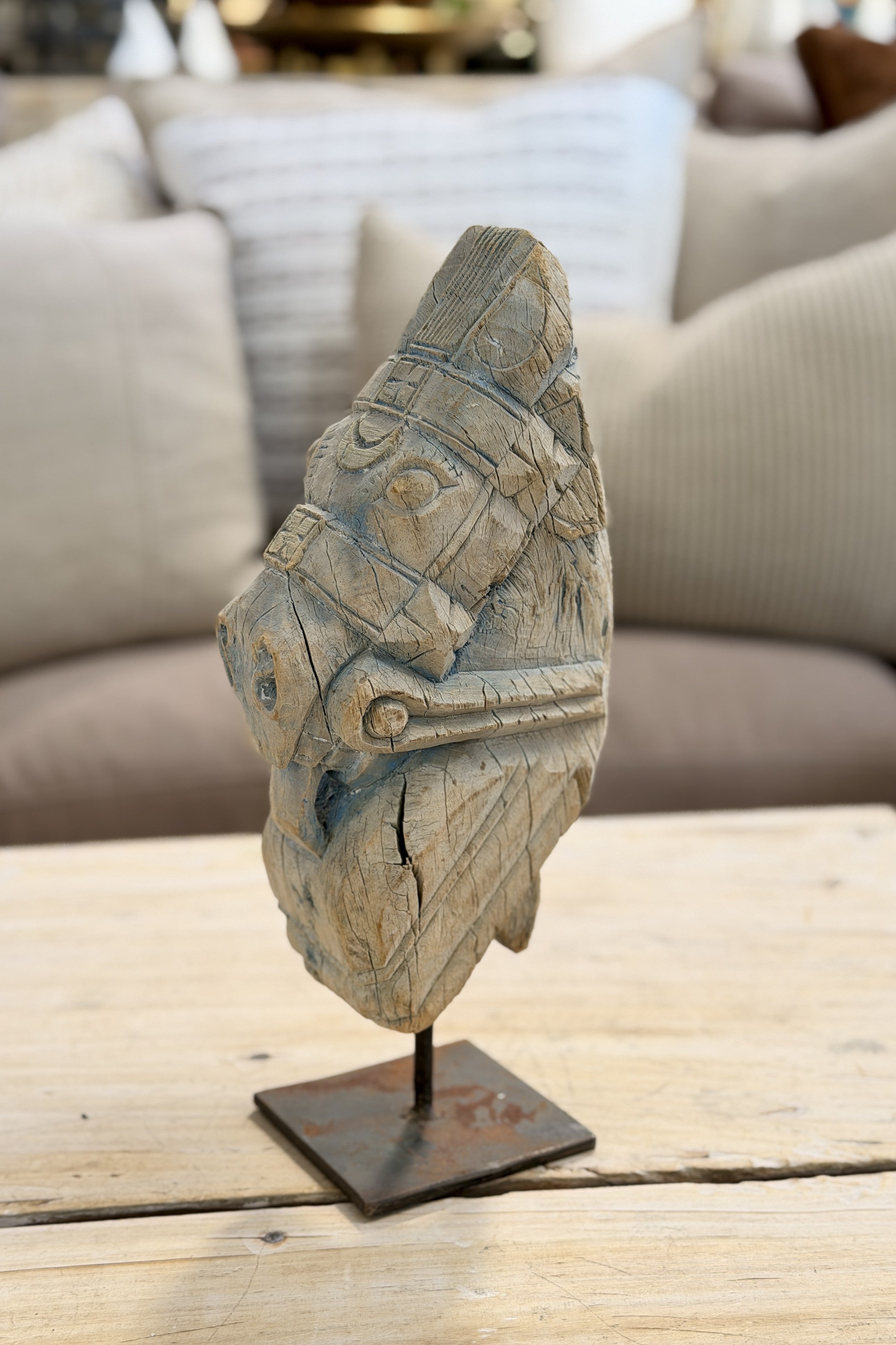 Carved Horse Head - Magpie Style