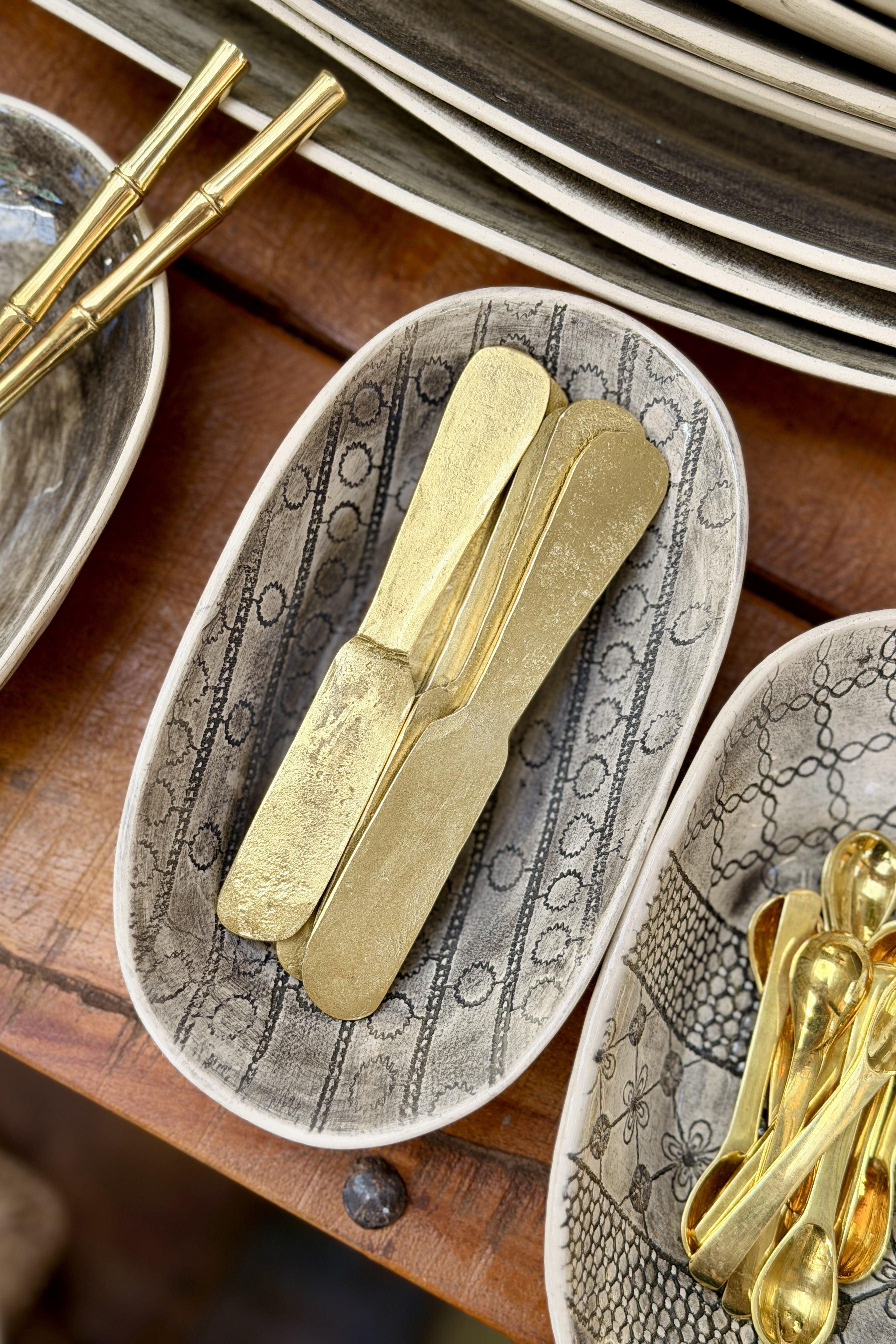 Brass Spreader Knife - Magpie Style