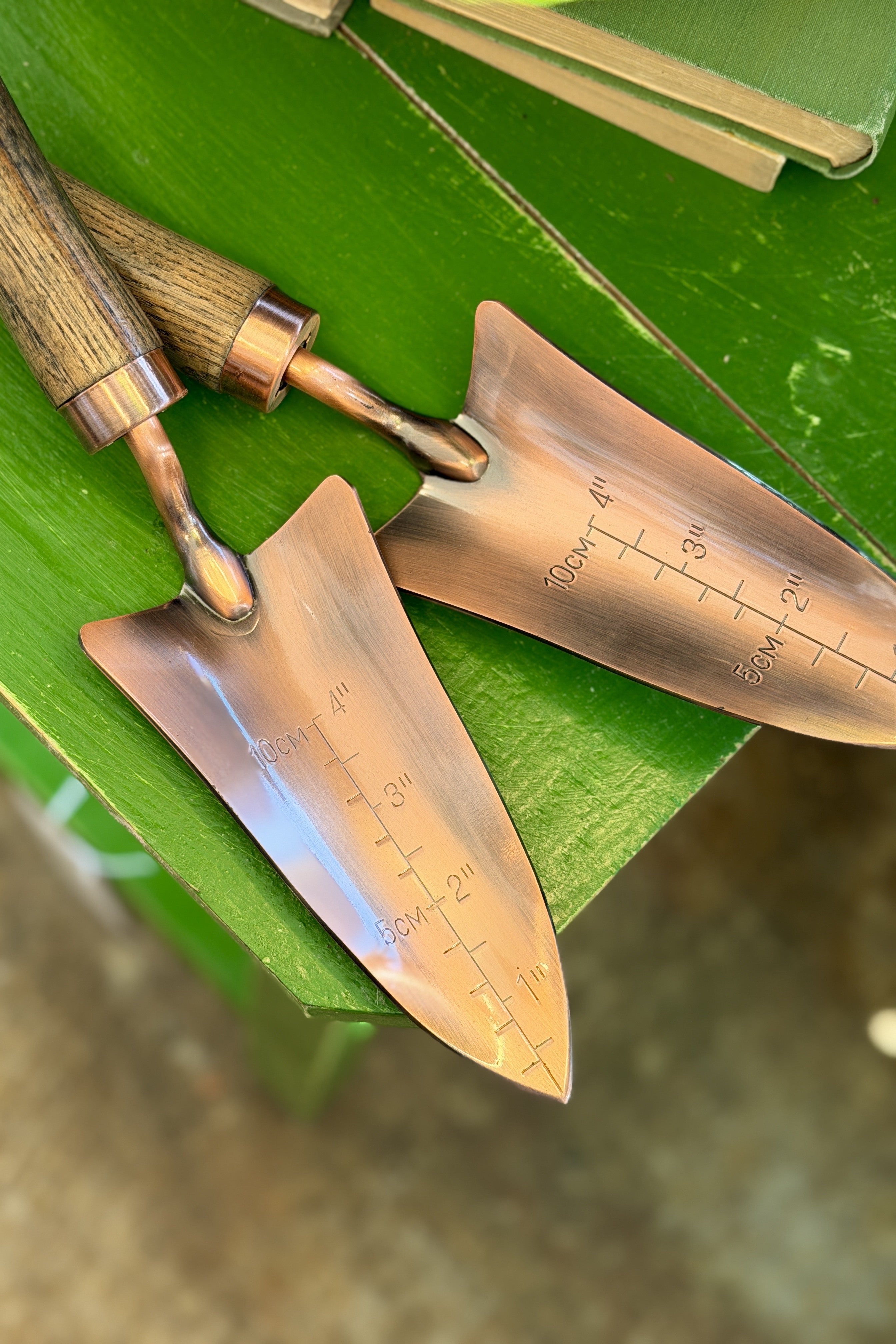 Copper Shovel - Magpie Style