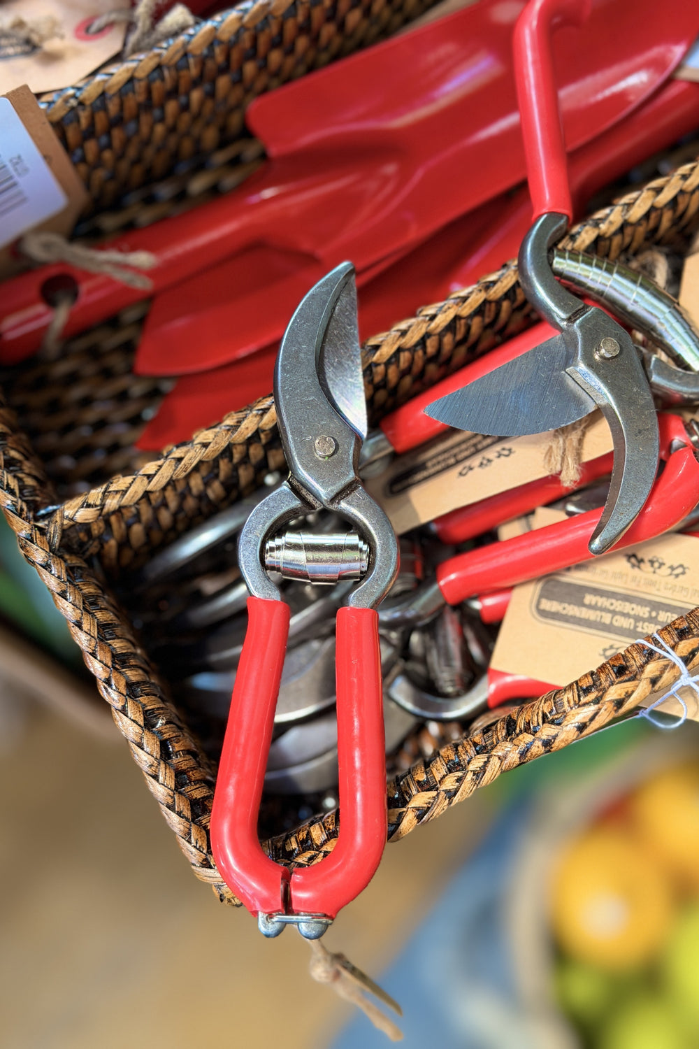 Pruner - Red Handle