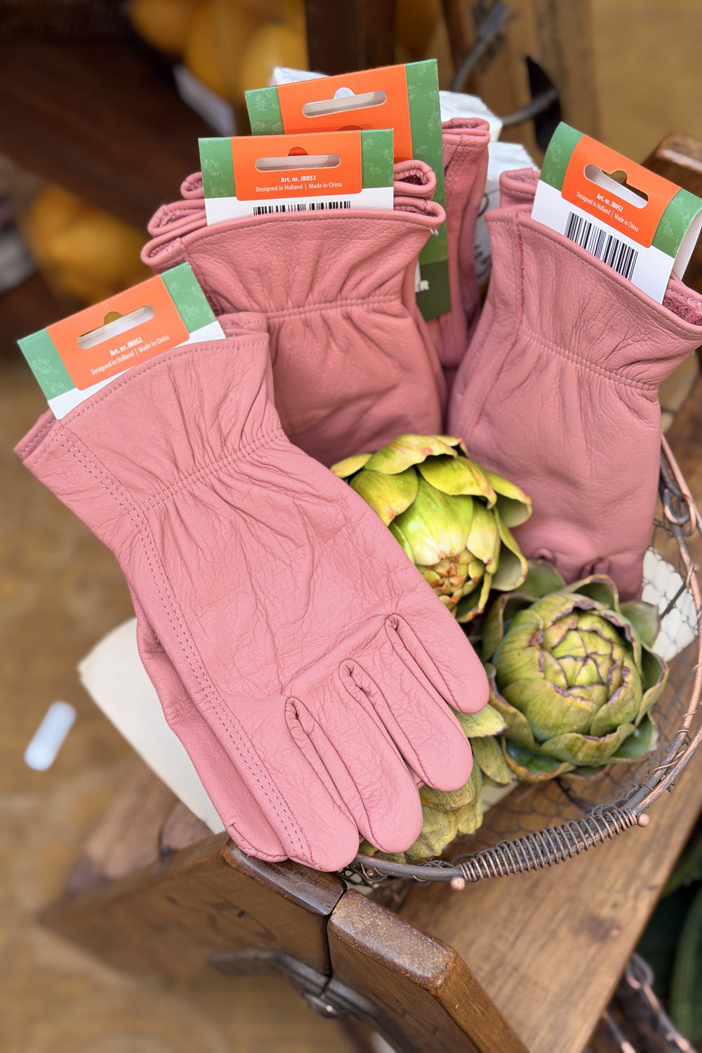 Small Leather Gardening Glove - Pink