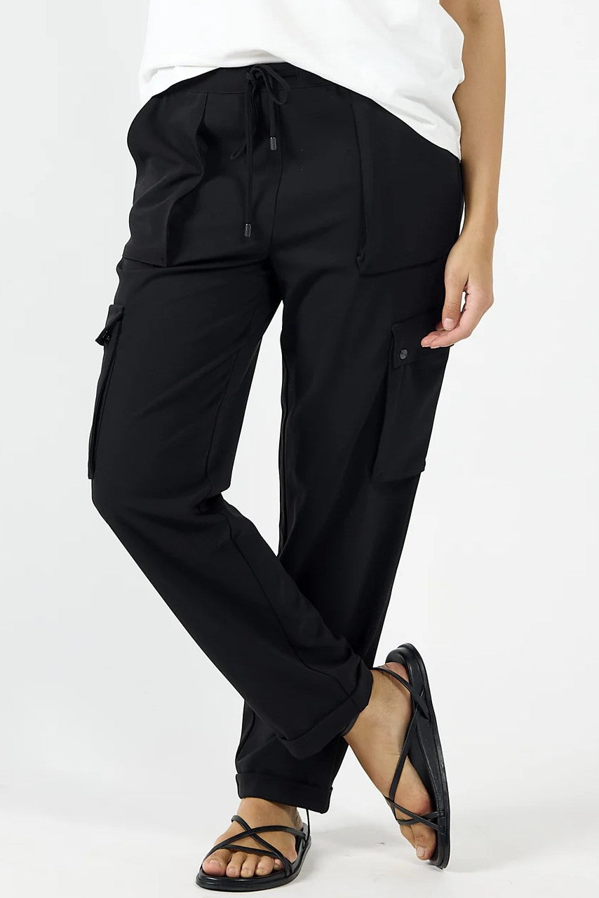 DRAMA THE LABEL Travel Pant - Black - Magpie Style
