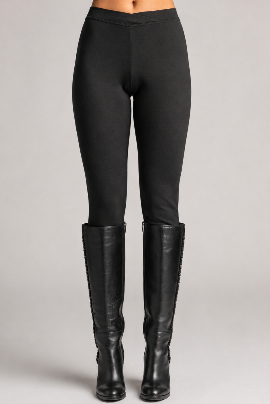PAULA RYAN Crossover Waist Legging - Black Roma