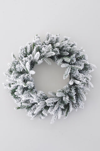 MAGPIE HOME Christmas Snow Kissed Wreath