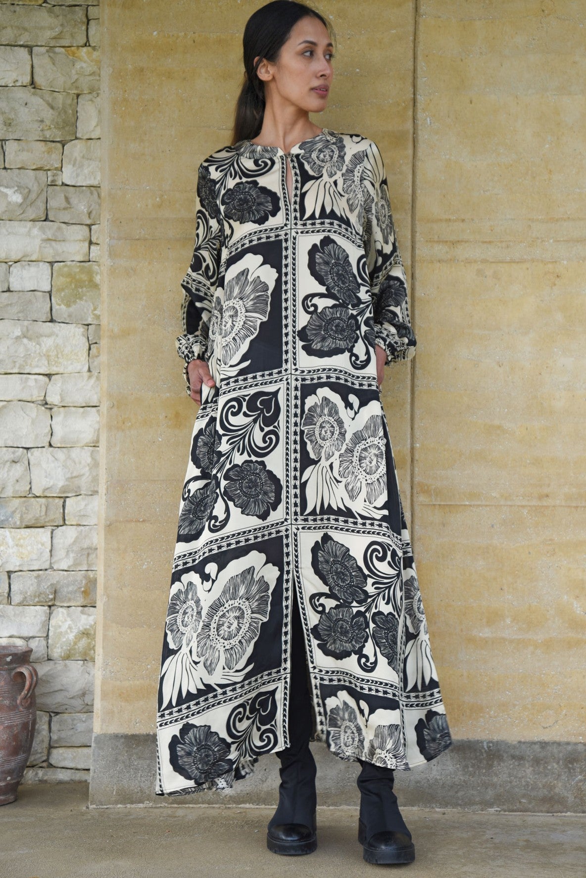 CURATE The Art Of Giving Dress - Black - Magpie Style