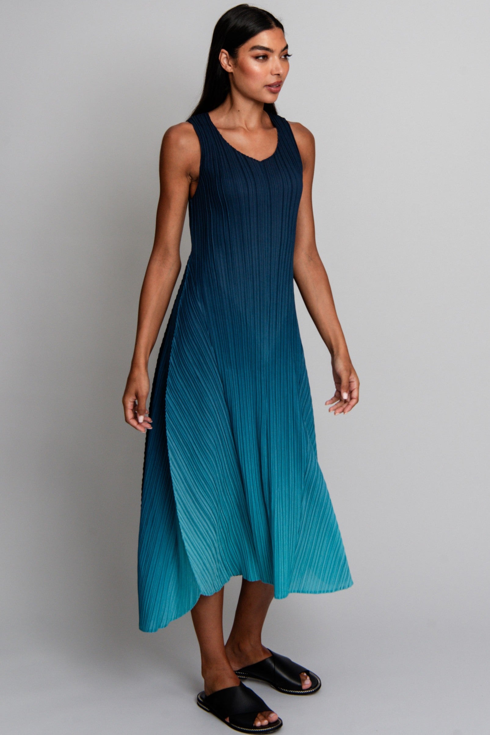 ALQUEMA Long Estrella Dress - Twilight Blue to Peacock - Magpie Style