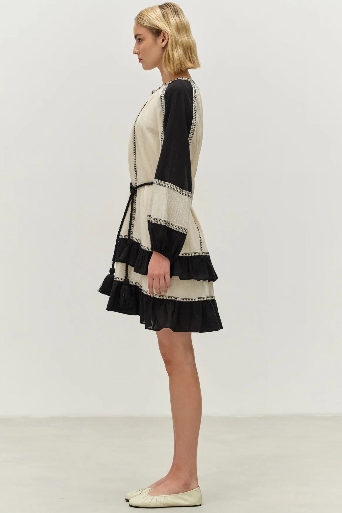 DEVOTION TWINS Emphasis Short Dress - Black/Off White - Magpie Style