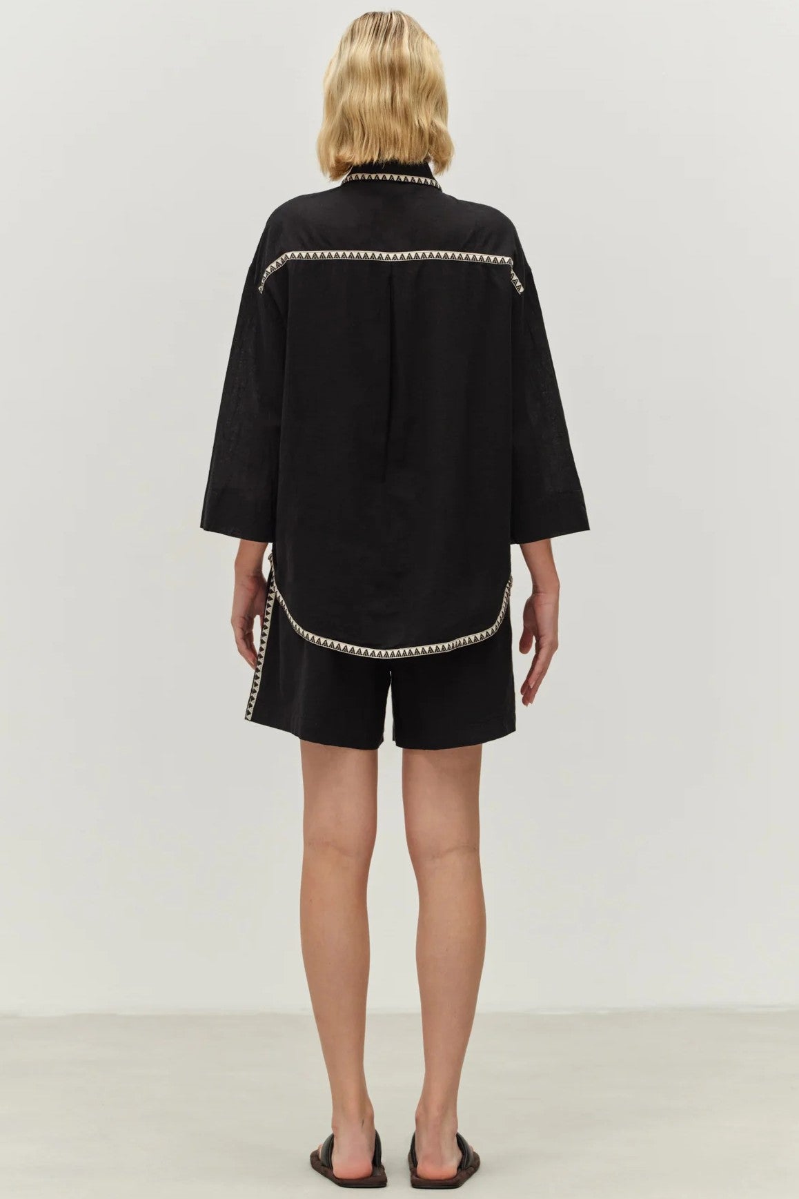 DEVOTION TWINS Gaia Shirt - Black - Magpie Style