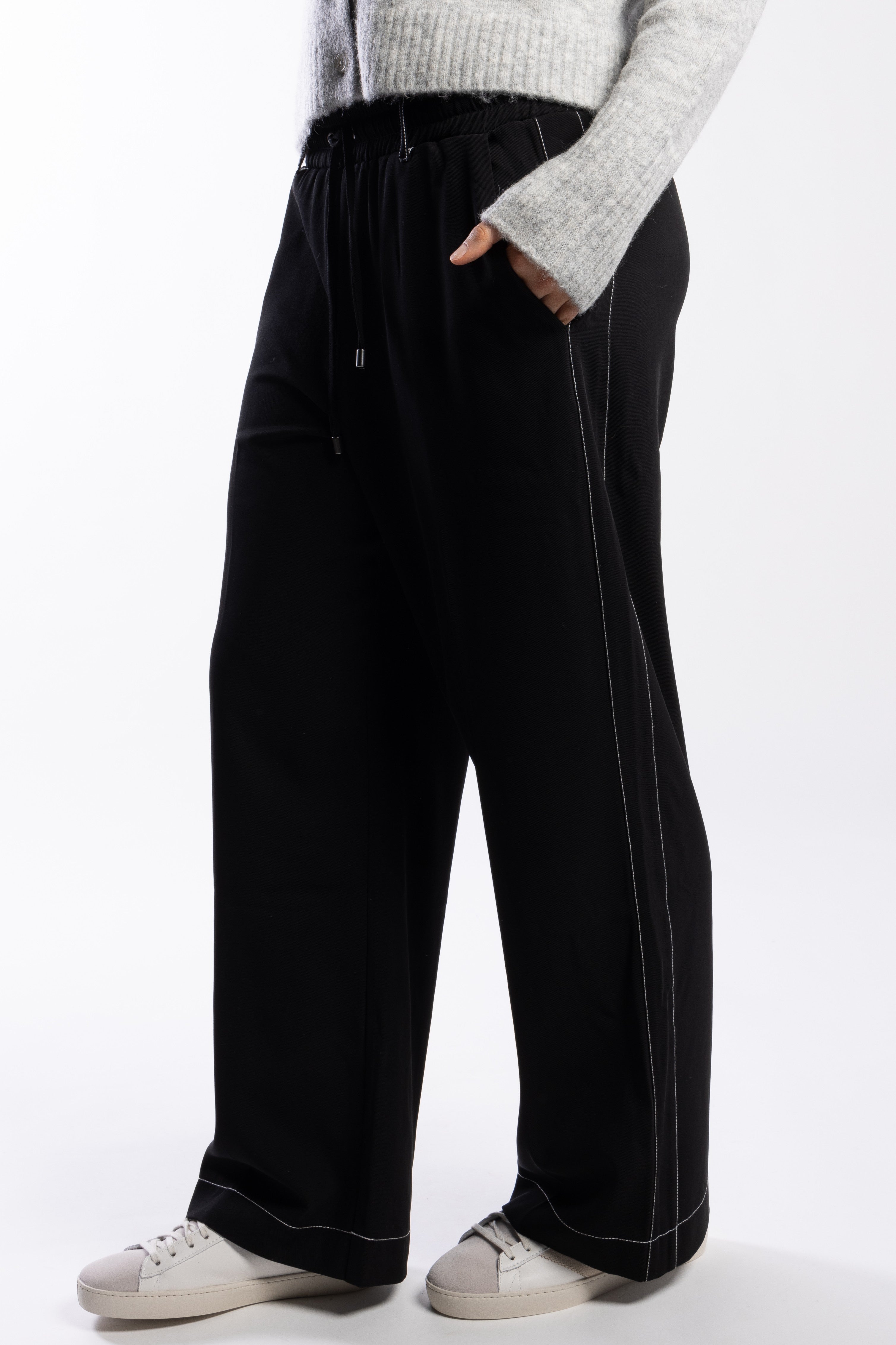 DRAMA THE LABEL Fall Pant - Black - Magpie Style