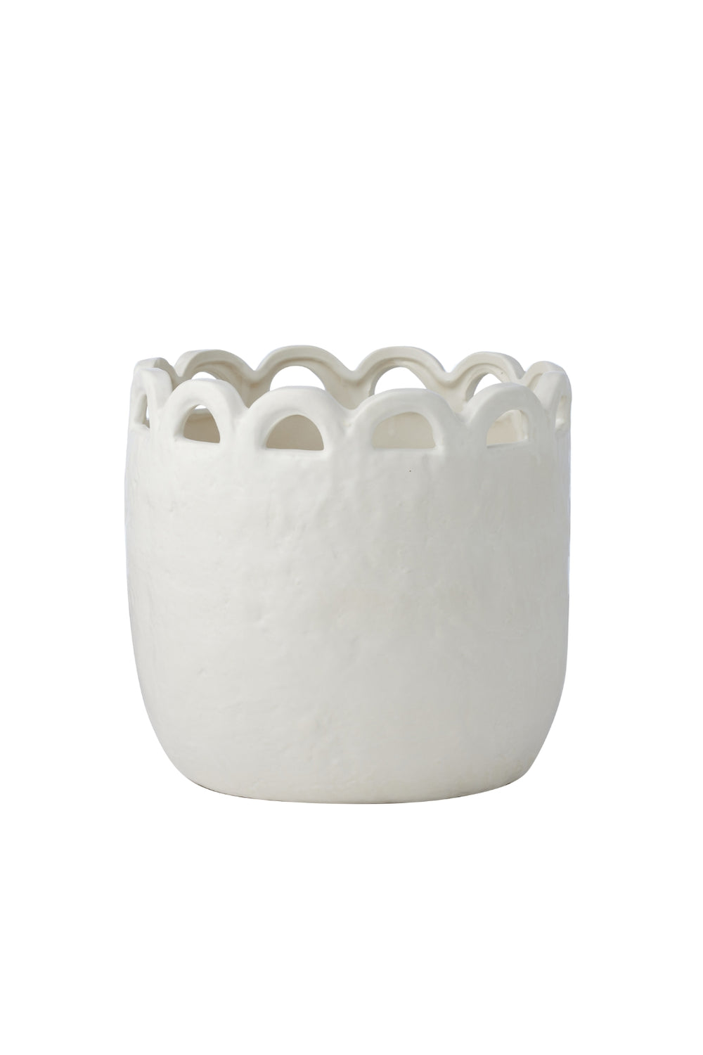 Arco Scalloped Planter