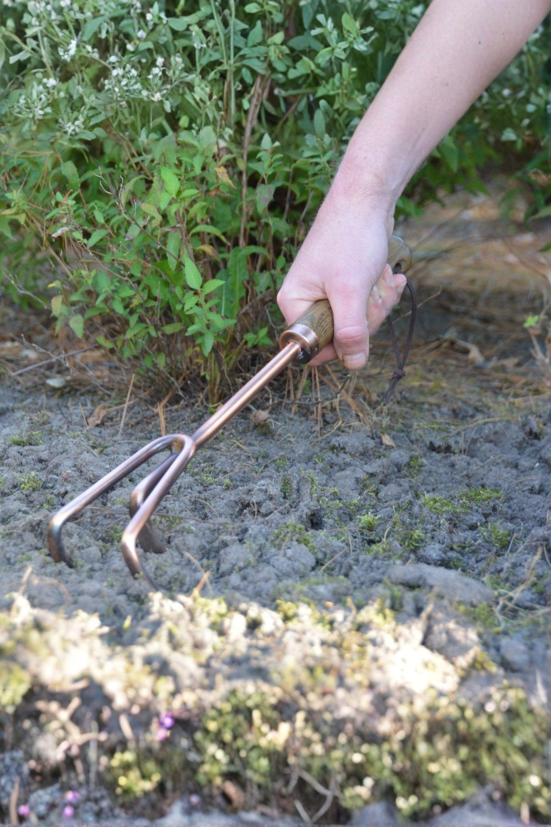 Long Copper Rake Fork - Magpie Style
