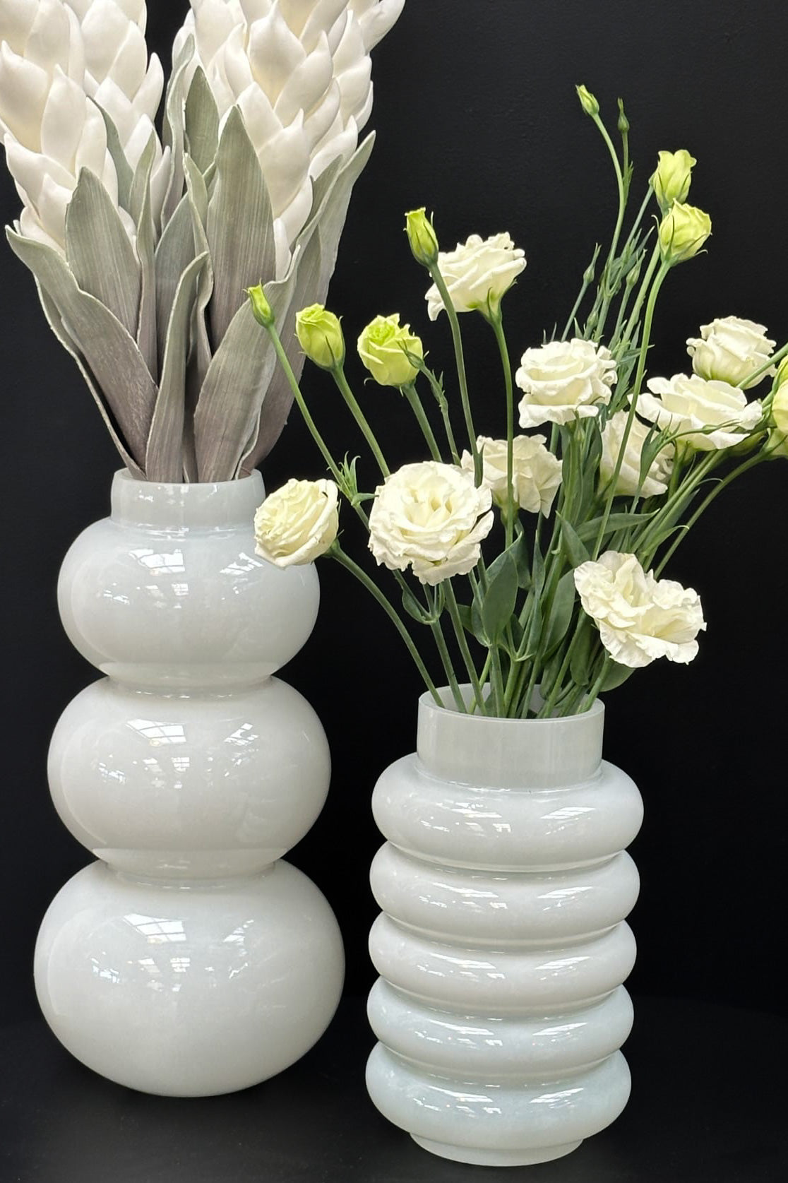 Loopy Vase - White - Magpie Style