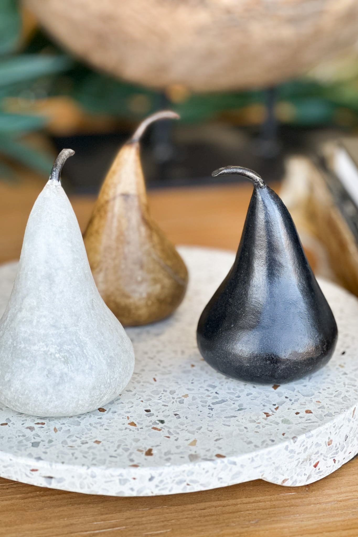 Small Hand Carved Marble Pear - Black - Magpie Style