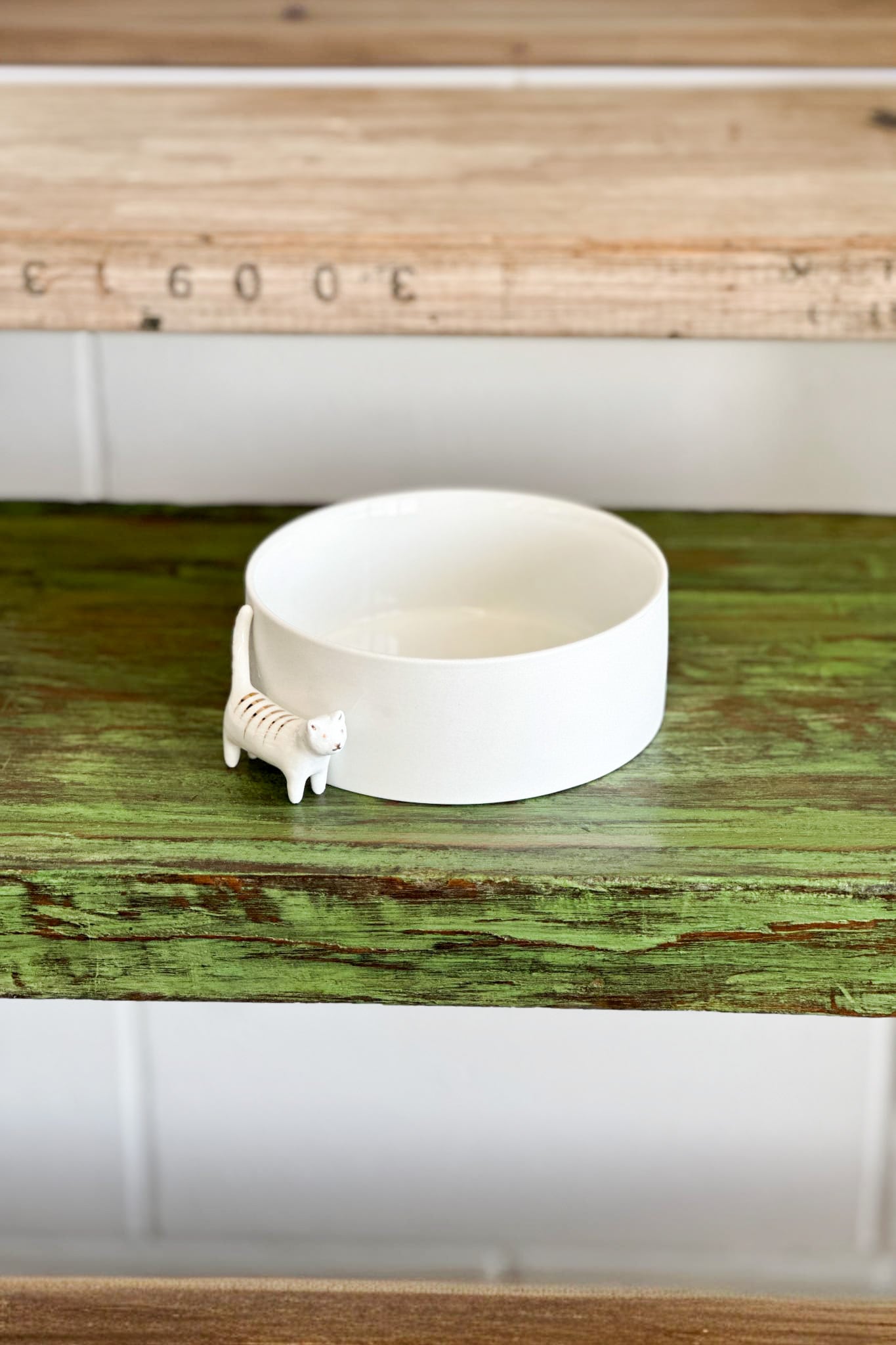 RADAR Cat - Porcelain Bowl - Magpie Style