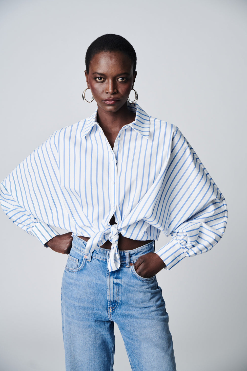 HERZENS Blouse - Azure Superwhite