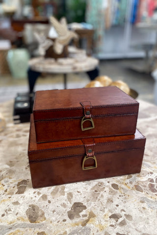 Medium Leather Box with Stirrups