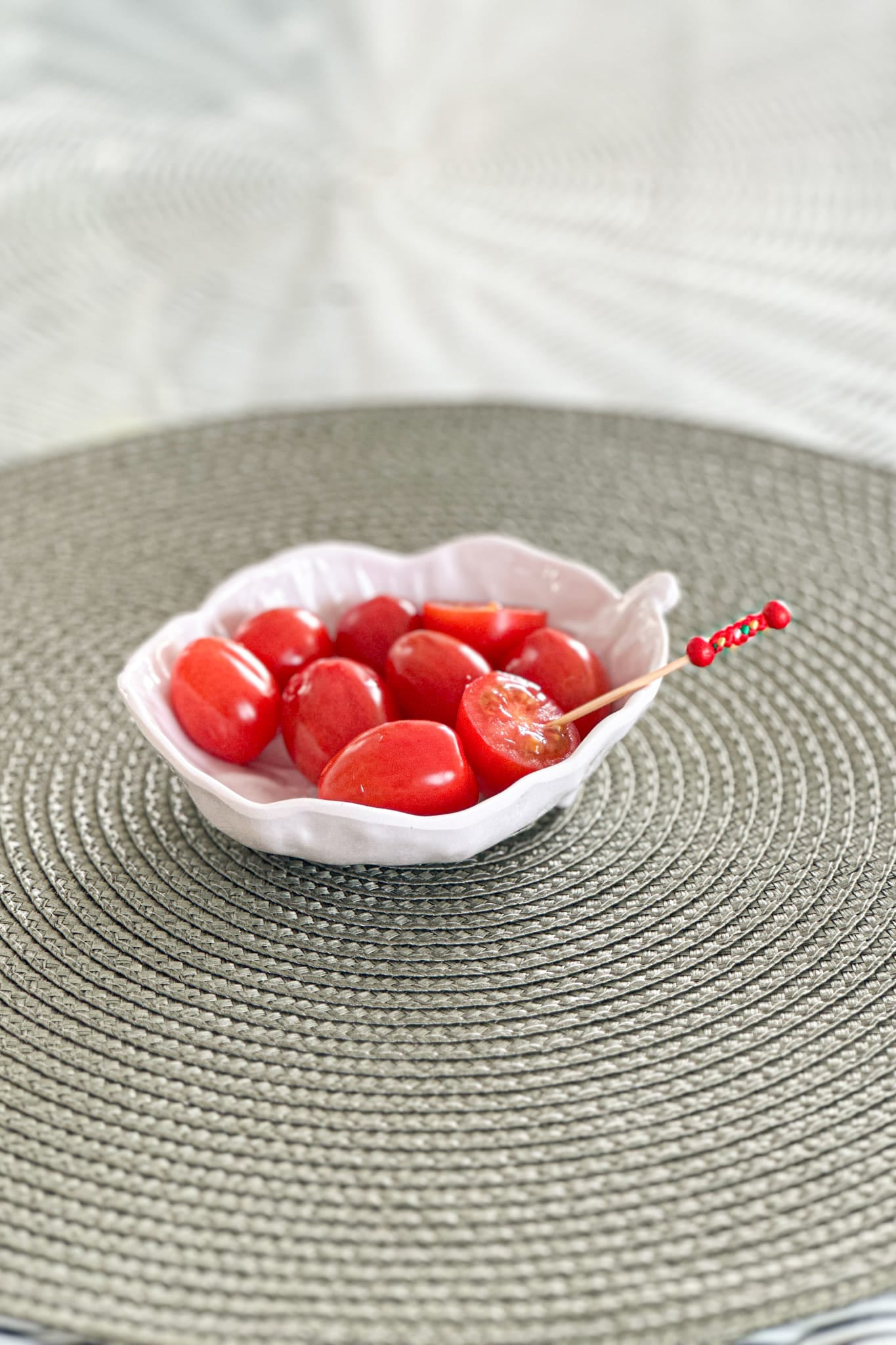 Stemmed Cabbage Leaf Melamine Dish Small 13cm - Magpie Style