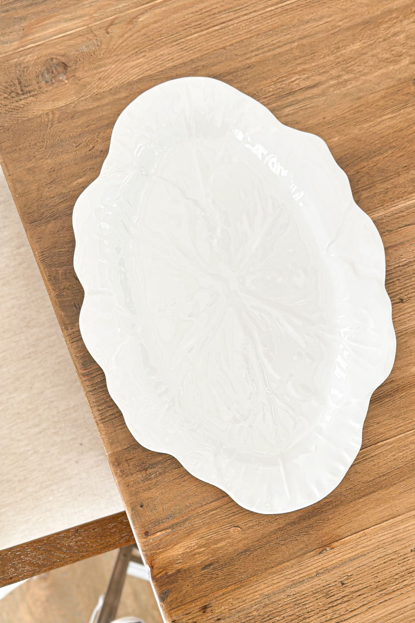 XL Oval Cabbage Melamine Platter 50cm - Magpie Style