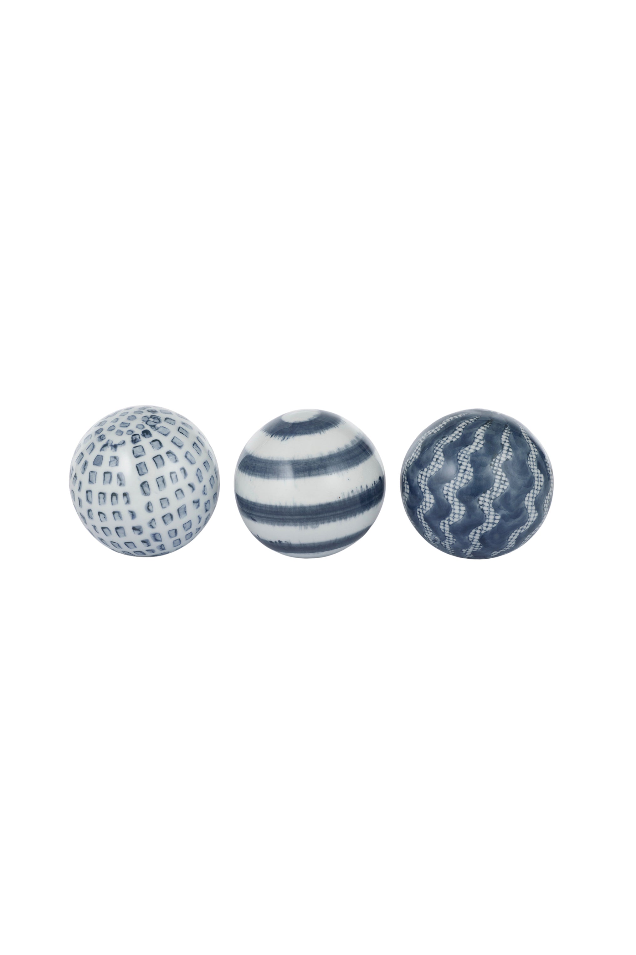 Ceramic Ball White/ Navy 10 cm Cheetah Check - Magpie Style