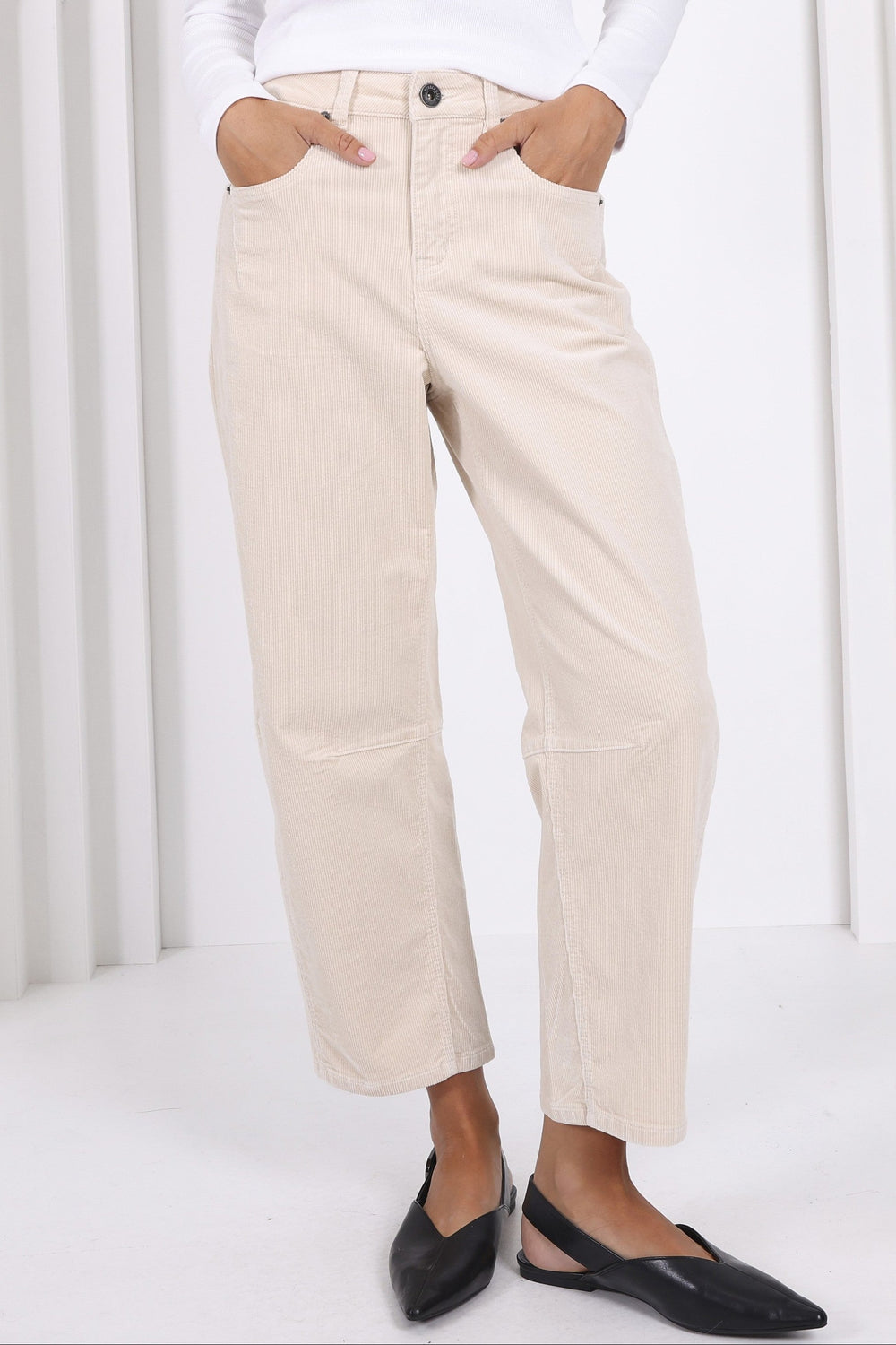Toni Barrel Cord Jeans - Pearl