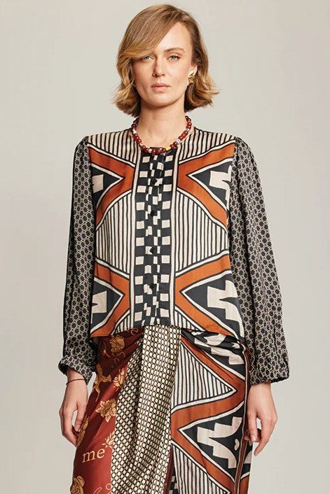 ME369 Avia Rodeo Round Neck Shirt - Magpie Style