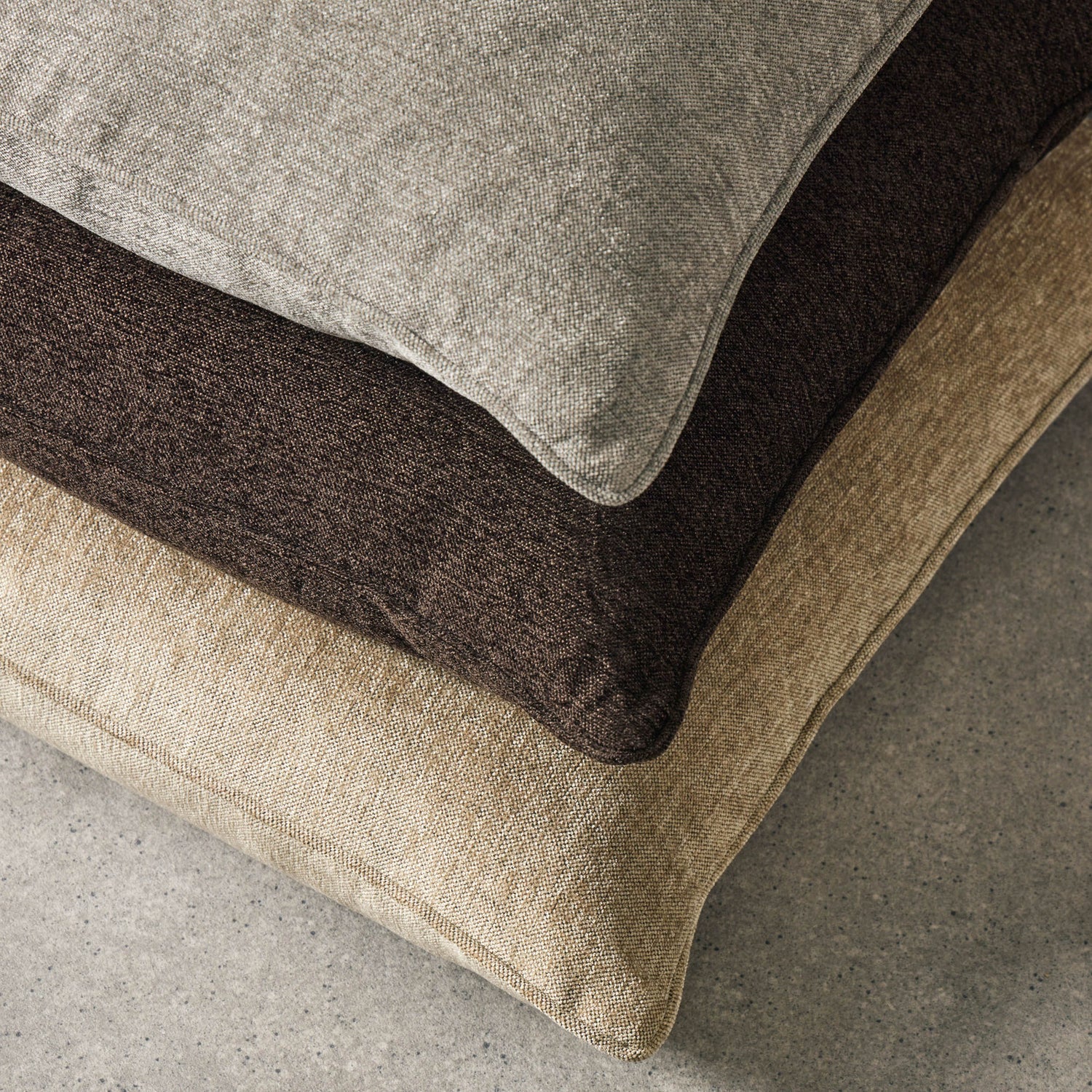Valencia Cushion - Grey