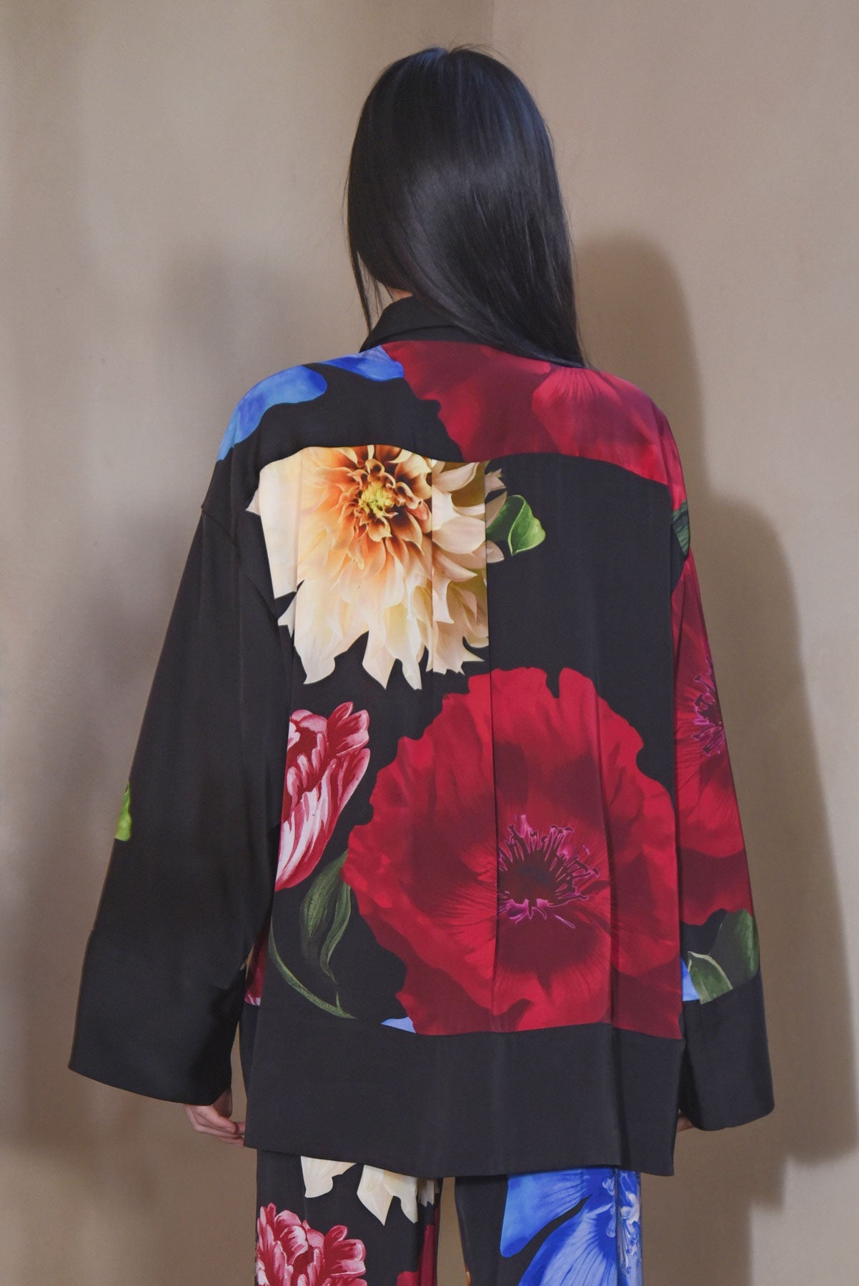 TRELISE COOPER Glossy Goddess Blouse - Black Floral - Magpie Style