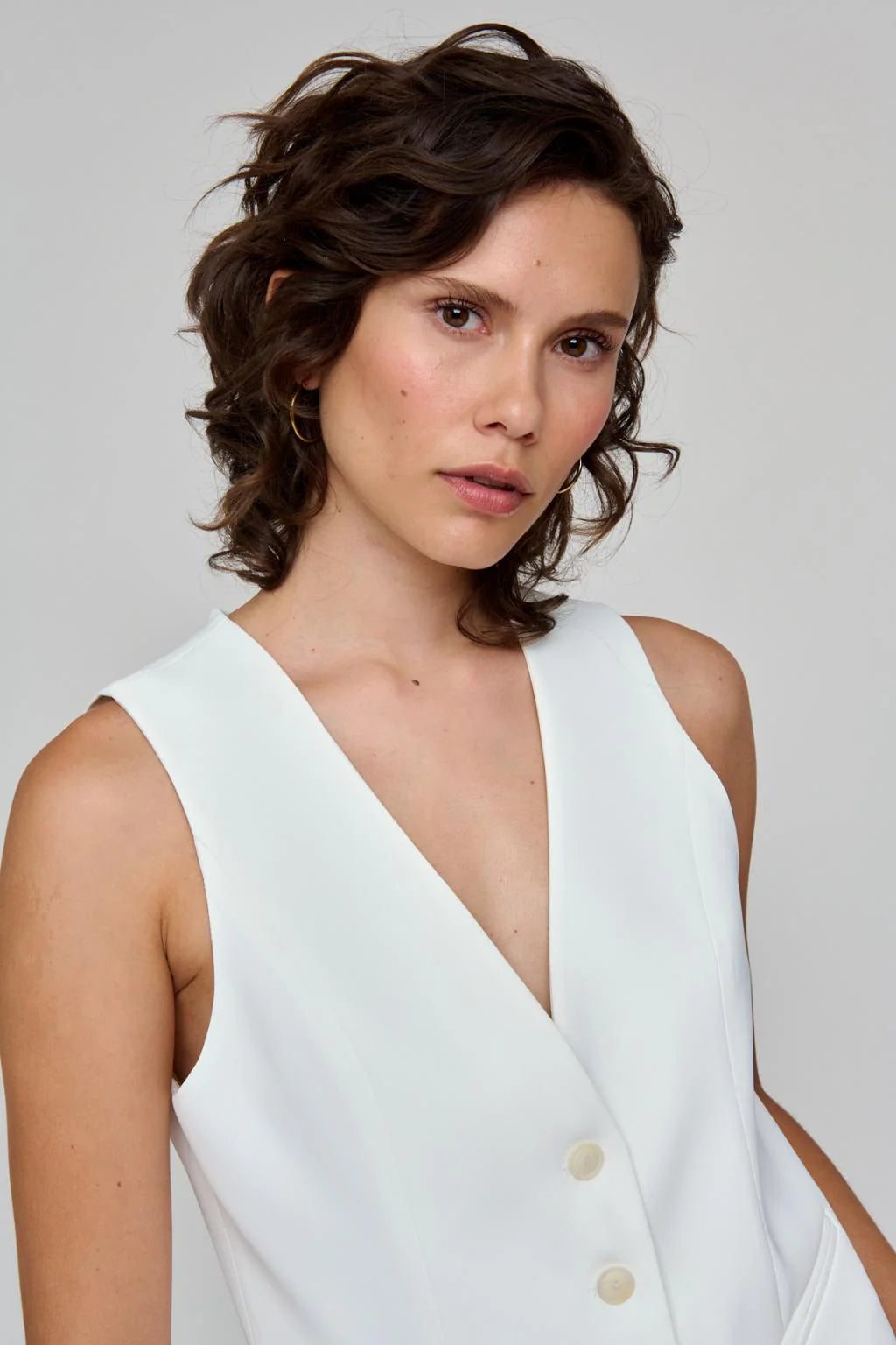 Bariloche - Gastor Waist Coat Off White - Magpie Style