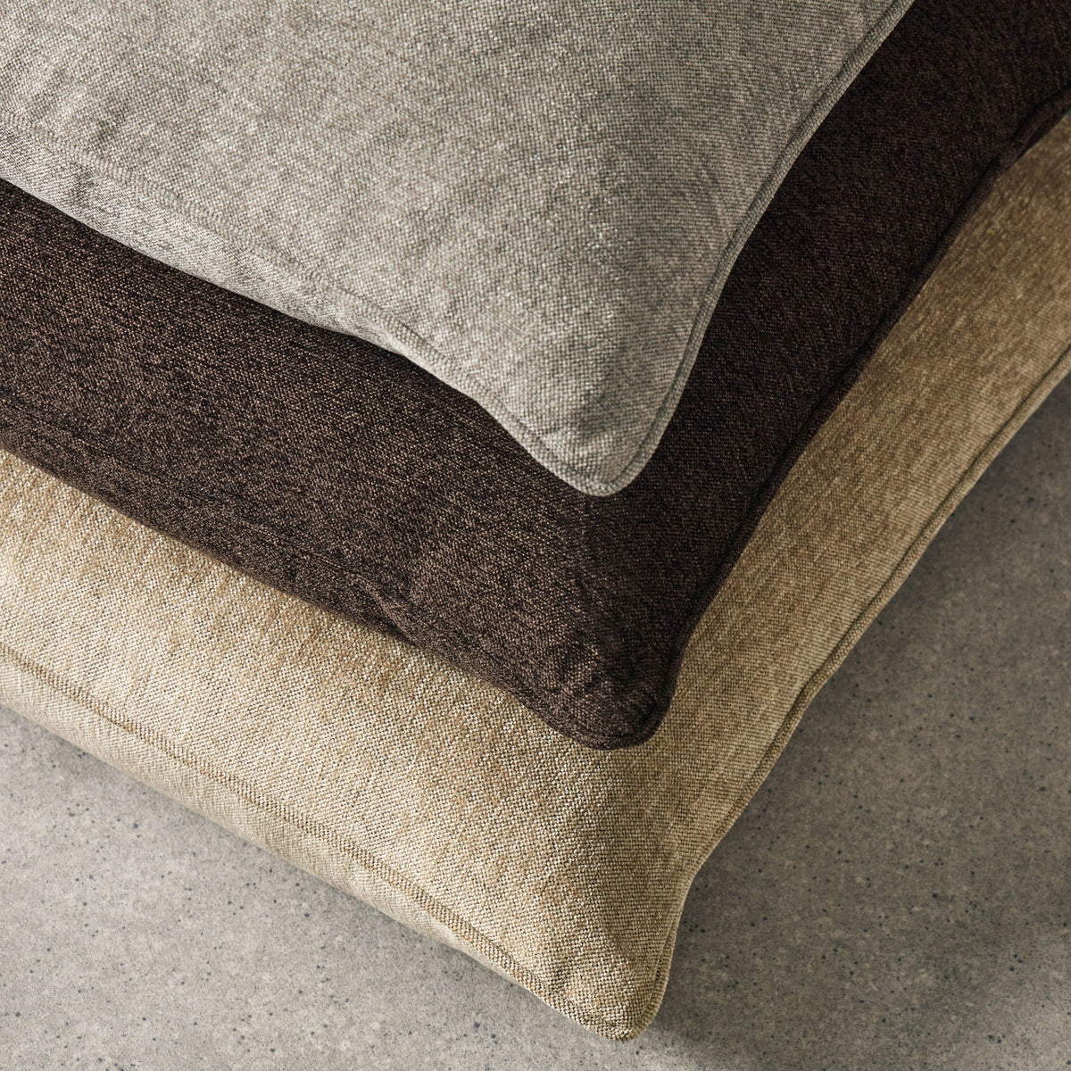 Valencia Cushion - Gold - 5
