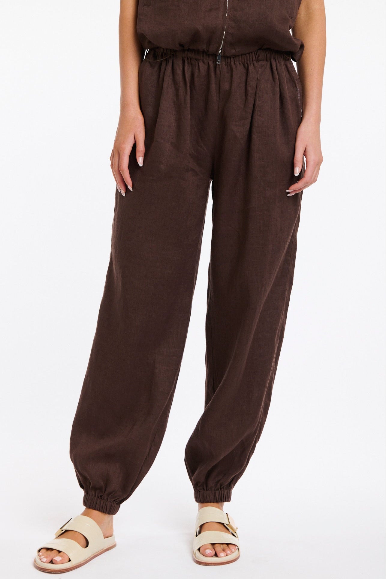 365 DAYS Leni Cuffed Linen Pants - Chocolate, supplier photo 2