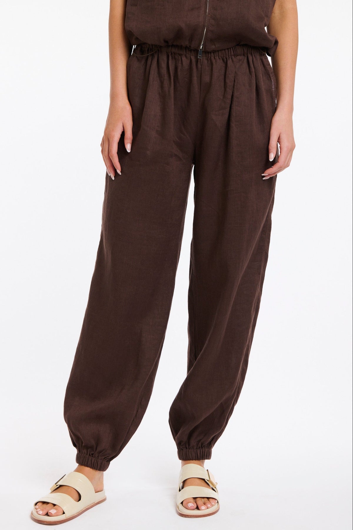 365 DAYS Leni Cuffed Linen Pants - Chocolate, supplier photo 2