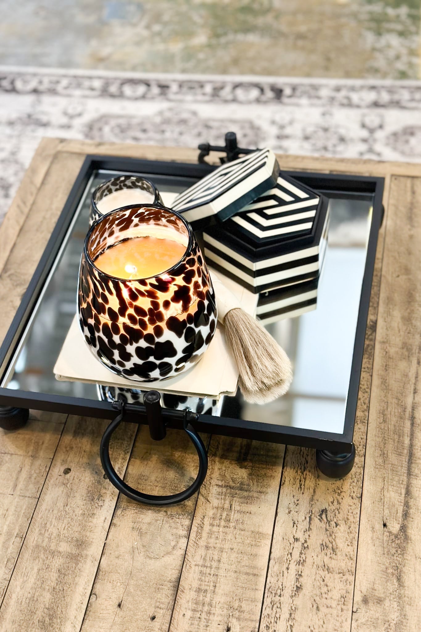 AMANDA ALEXANDER Vintage Cheetah Candle - Black Oud - Paula Ryan
