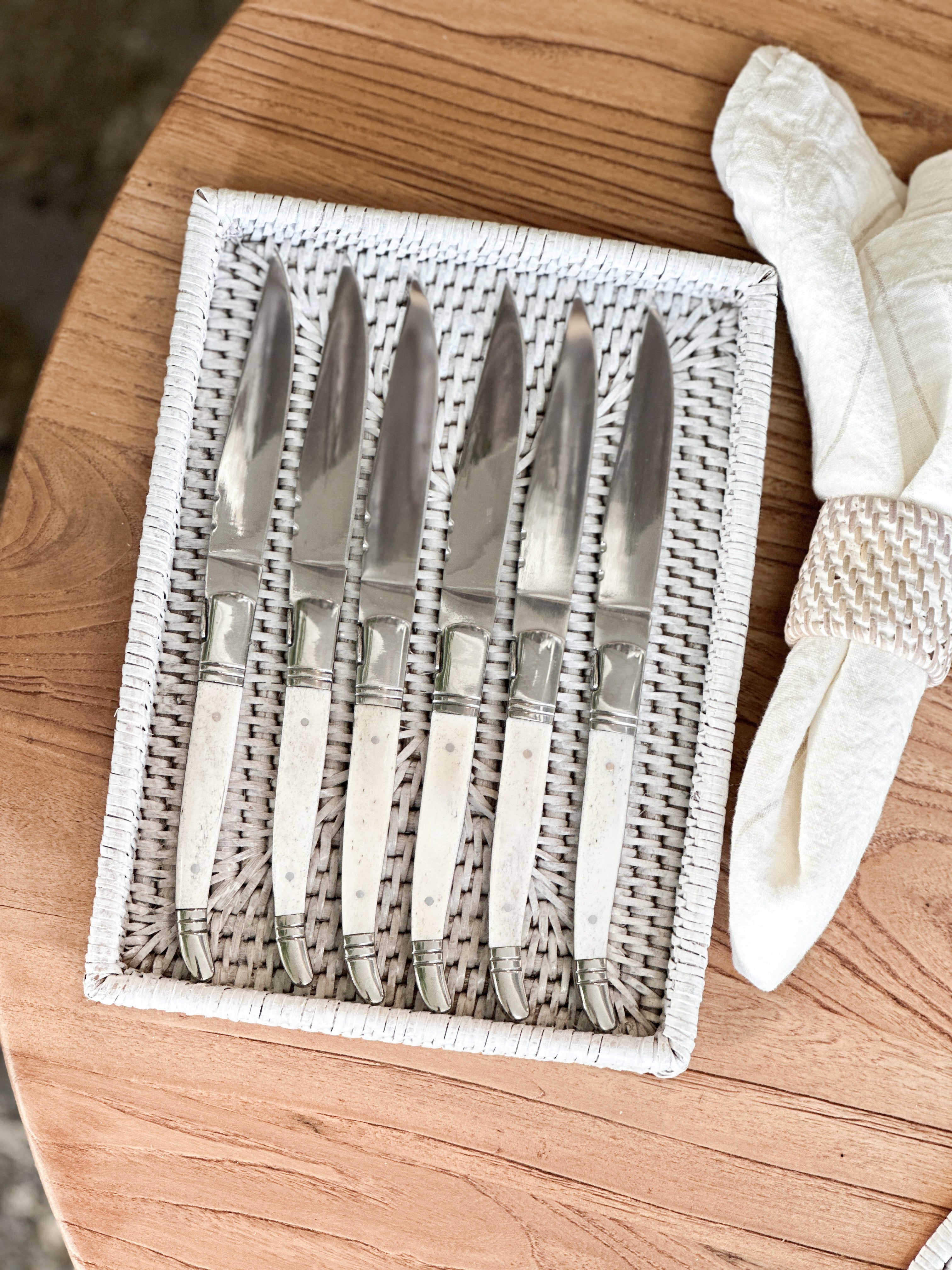 Bone Handled Dining Knives, Set of 6 - Magpie Style