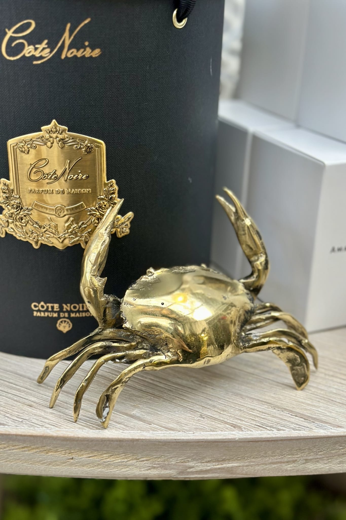 Small Brass Crab - Magpie Style