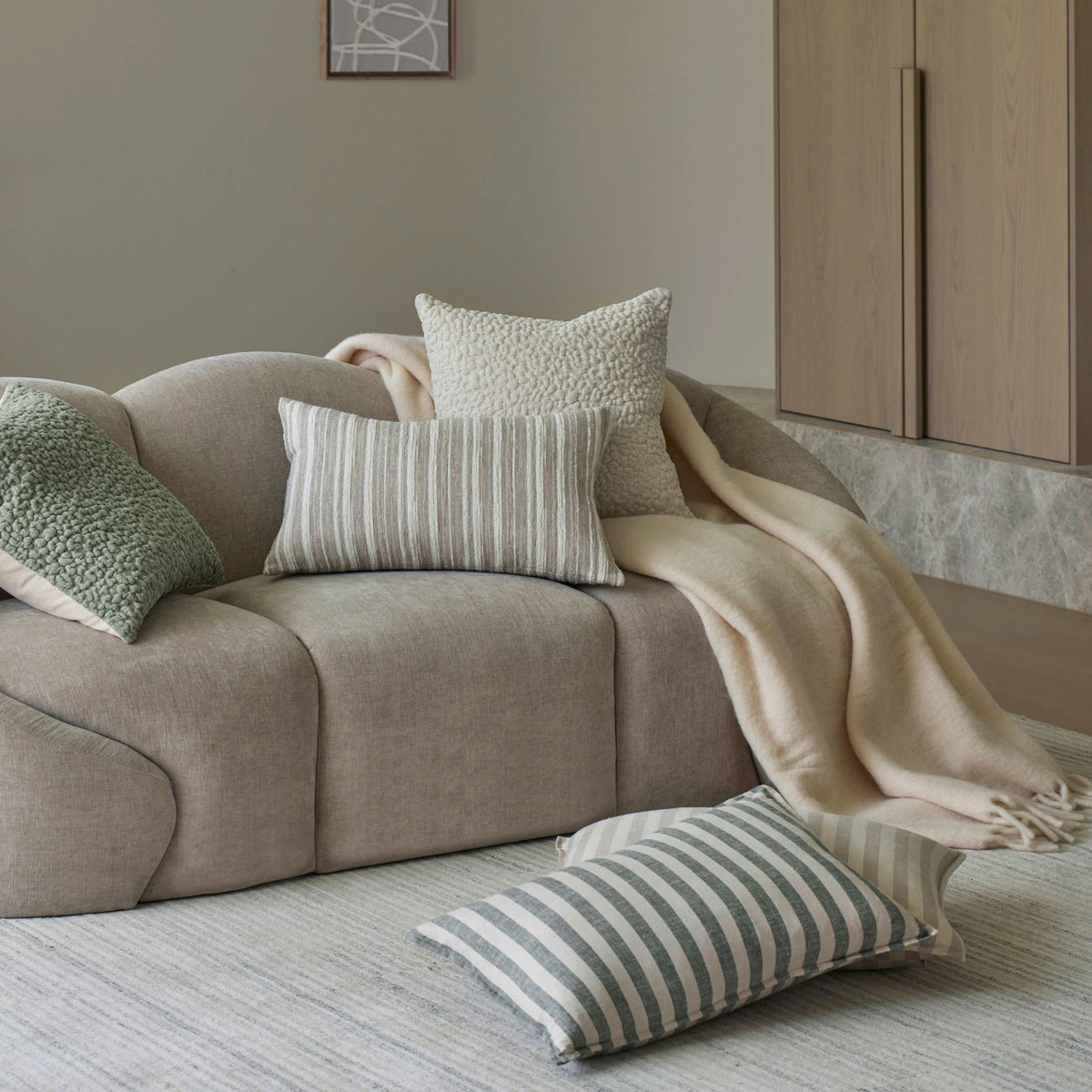 Zephy Throw - Ivory - 4