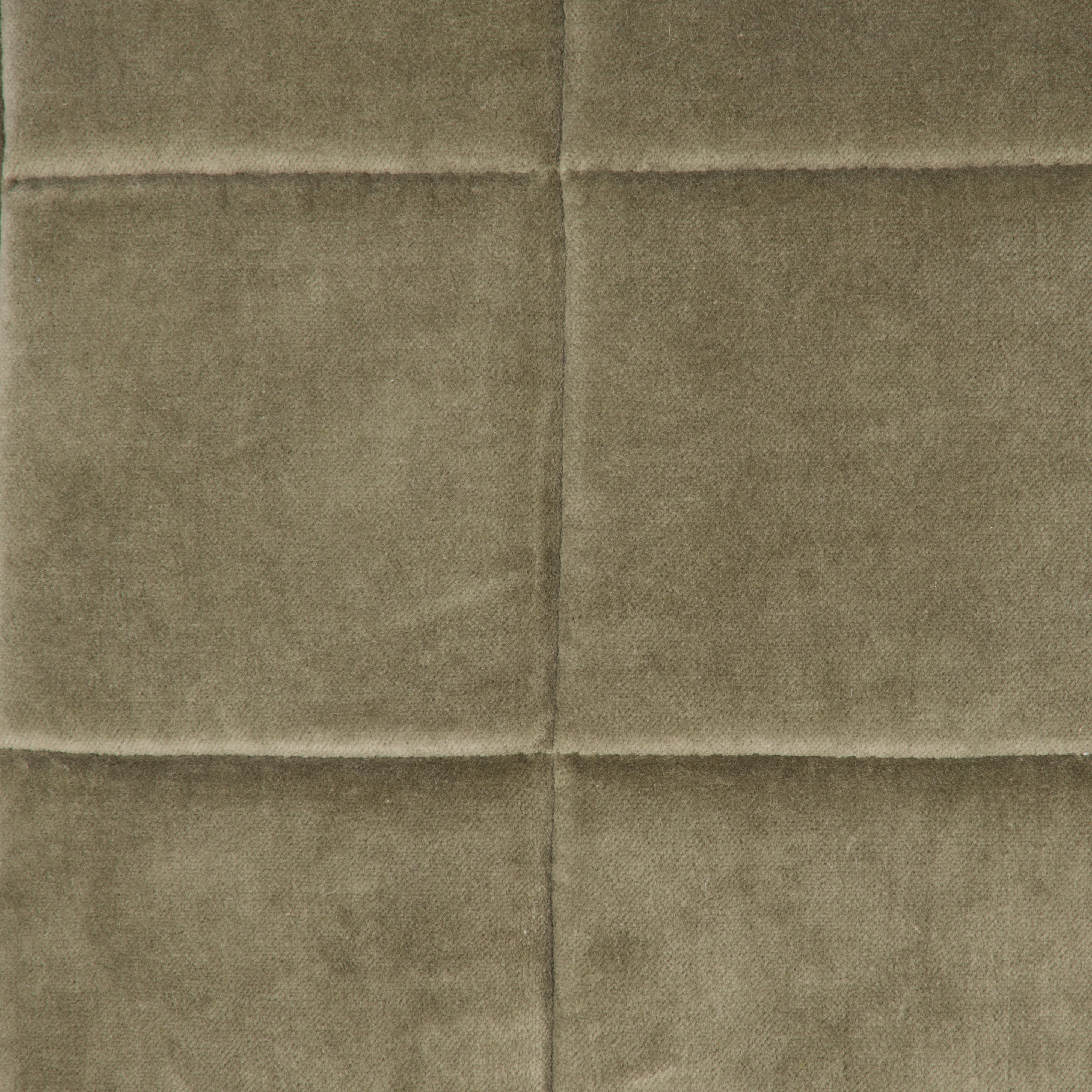 Amoura Cushion - Green - 2